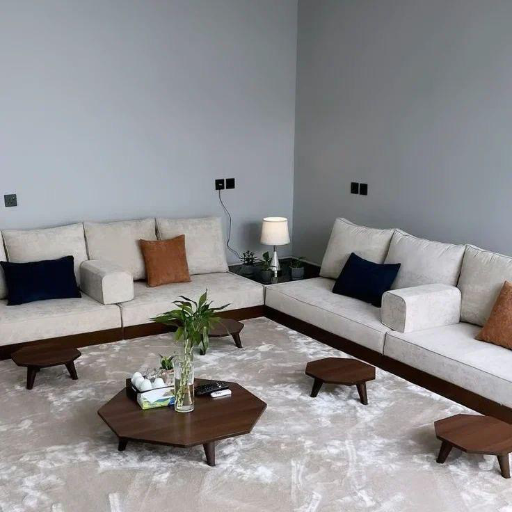 طقم طاولات ارضي جذور 4+1 قطعة